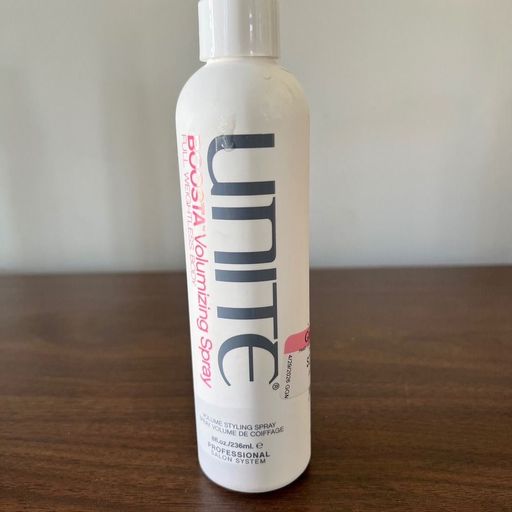 UNITE BOOSTA Volumizing Spray 8oz Full Weightless Body Professional Salon System
